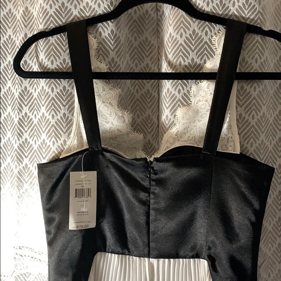 Dress - Picture 6 of 8